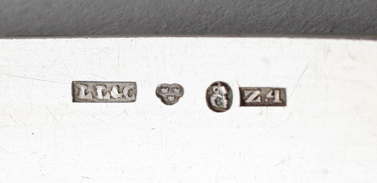KNIVAR, 12 st, silver, Lars Larson, Göteborg 1850-tal. Vikt ca 516 g.