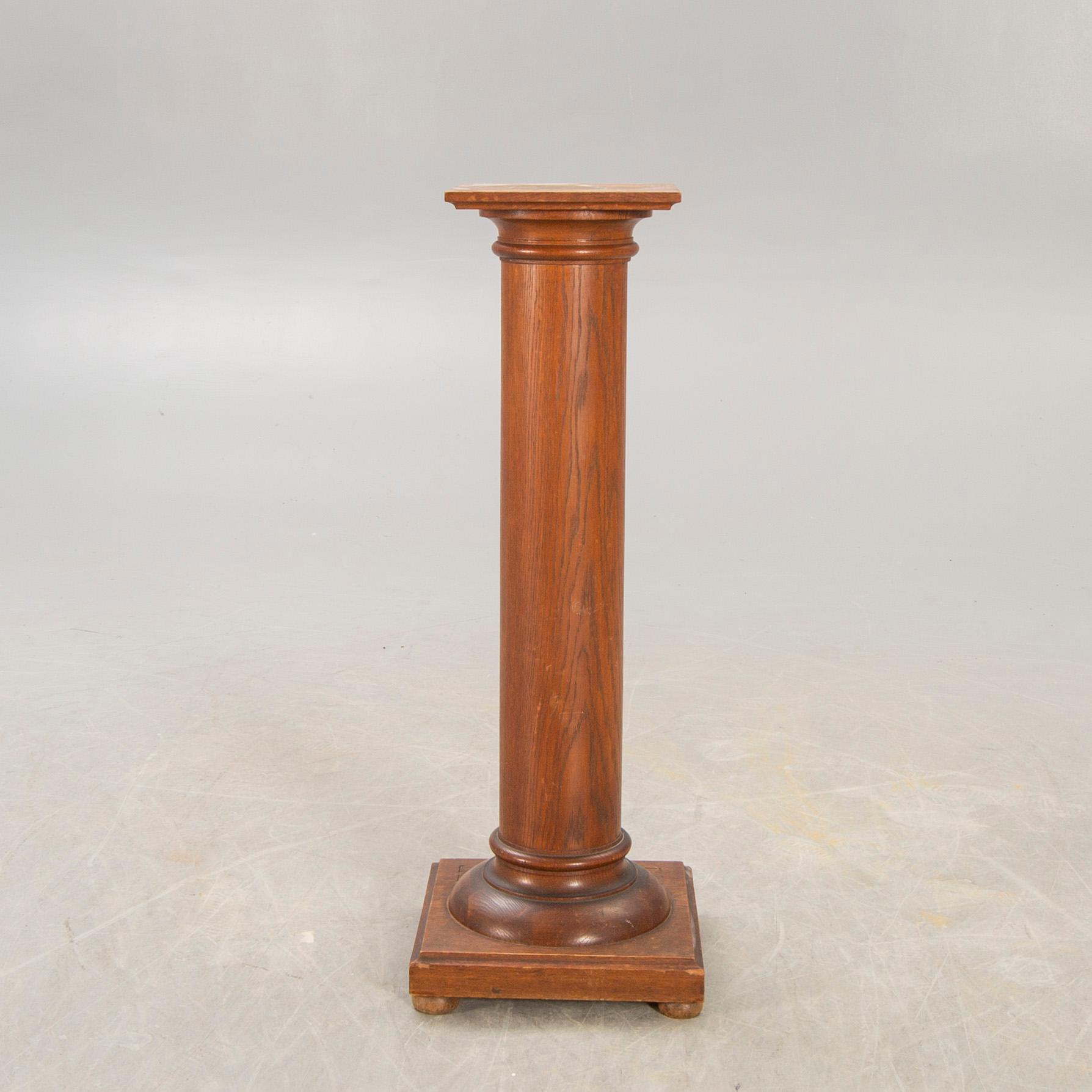Piedestal tidigt 1900-tal.