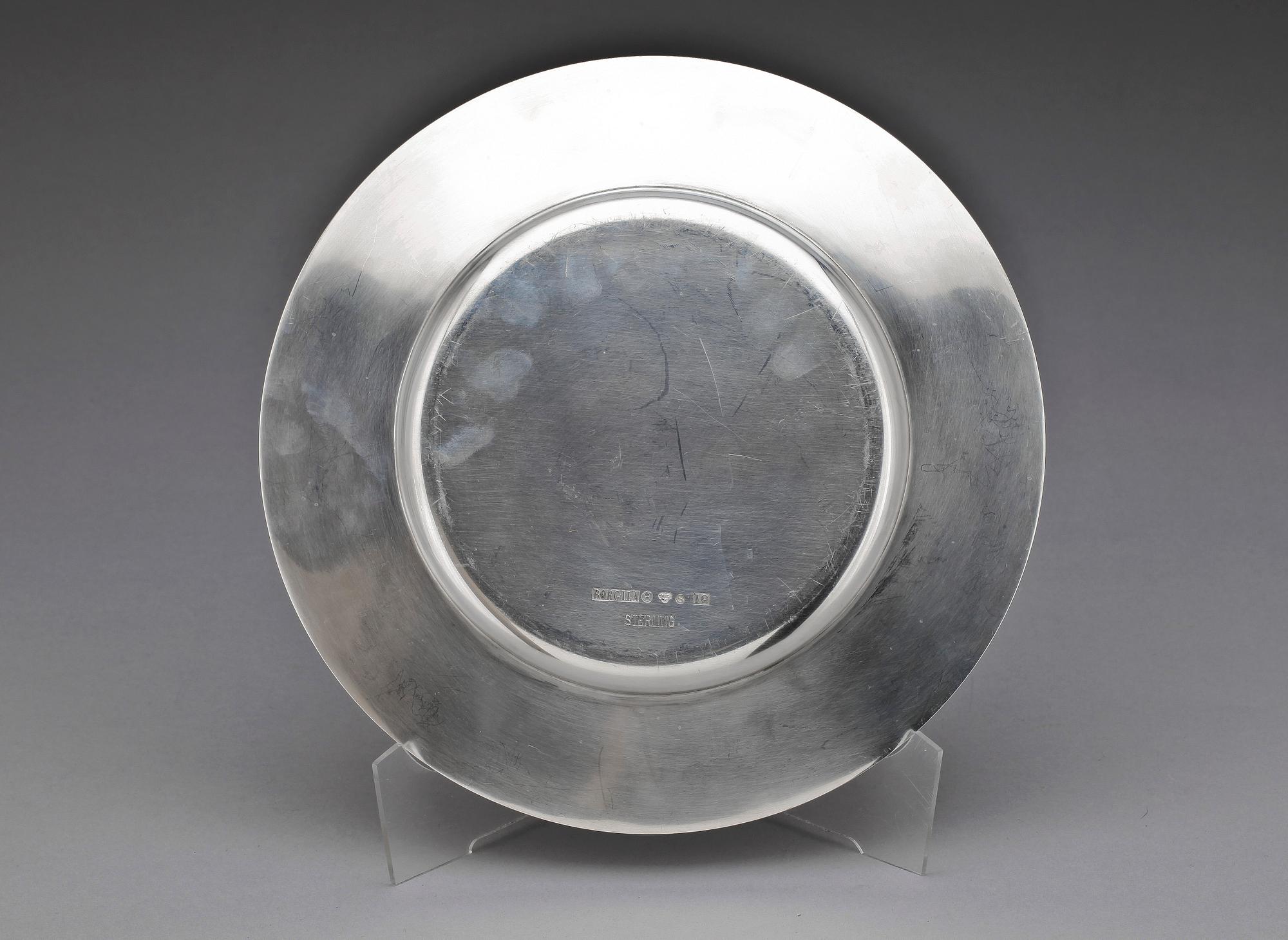 TALLRIK, sterling silver, Borgila, Stockholm 1959. Vikt ca 614 g.