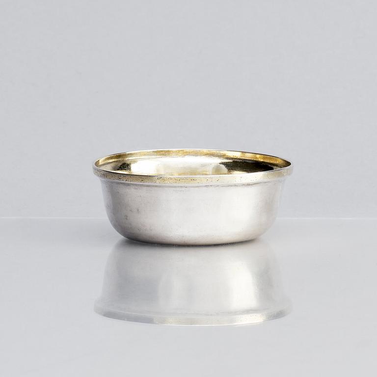 A Swedish 18th century parcel-gilt silver tumbler, mark of Erik Niklas Thomé, Stockholm 1773.