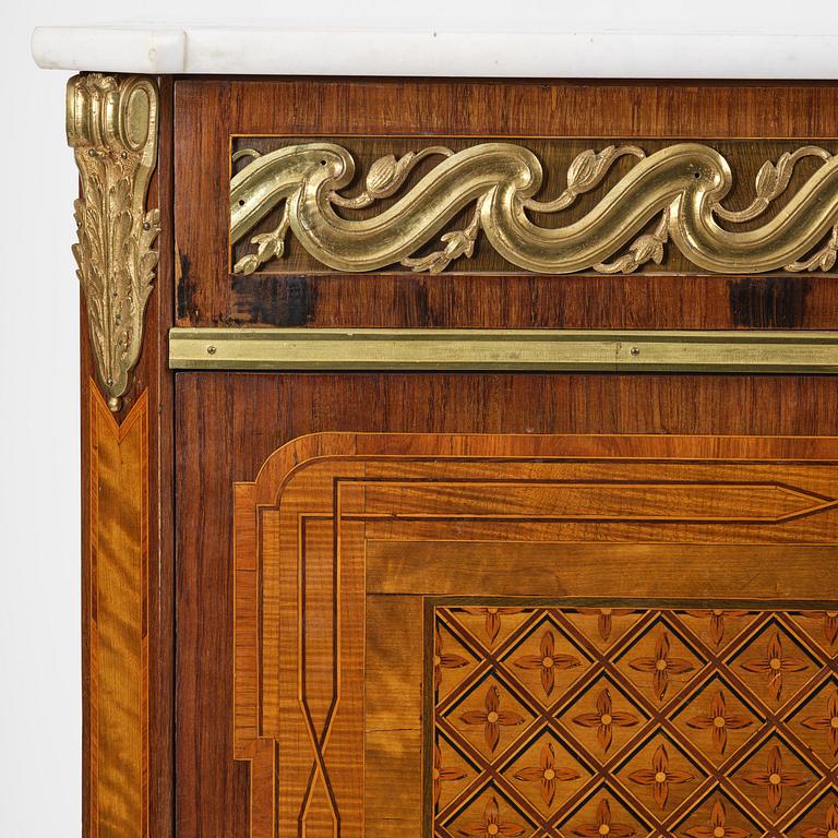 A Gustavian 18th century secretaire by Gottlieb Iwersson, master 1778, not signed.