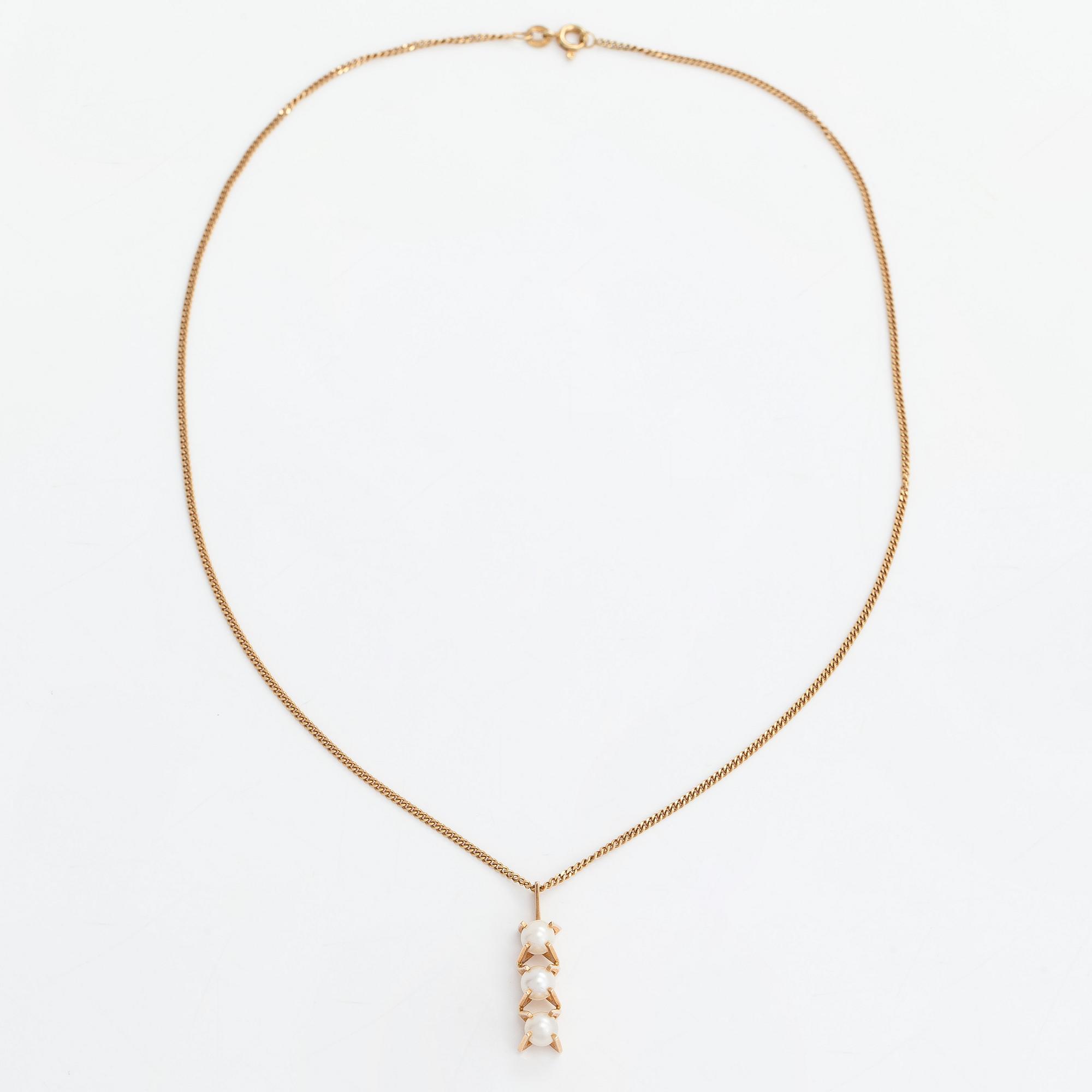 Elis Kauppi, Hänge 14K guld med odlade pärlor, Kupittaan kulta, Åbo och kedja, 14K.