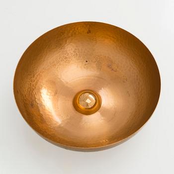 Tapio Wirkkala, Skål, brons, modell TW 476, märkt Design Tapio Wirkkala, Kultakeskus, Made in Finland.