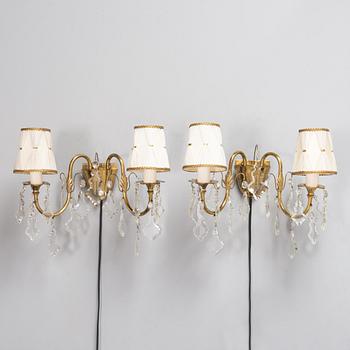 Mauri Almari, a pair of mid-20th-century brass wall sconces for Idman.