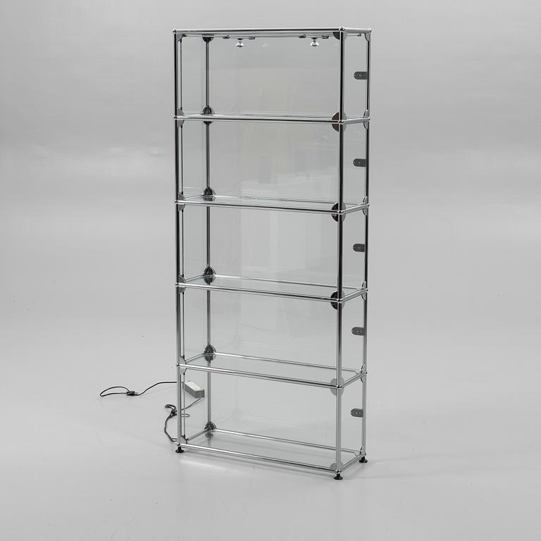 Display cabinet, USM Haller, 2000s.