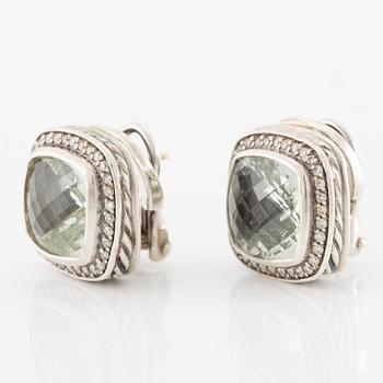 Earrings, silver with checkerboard-cut green quartz and brilliant-cut diamonds. David Yurman.