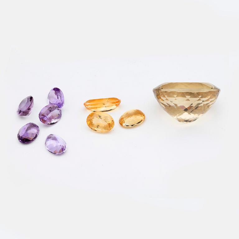 ÄDELSTENAR, 5+3+1, citriner och ametister, oinfattade.