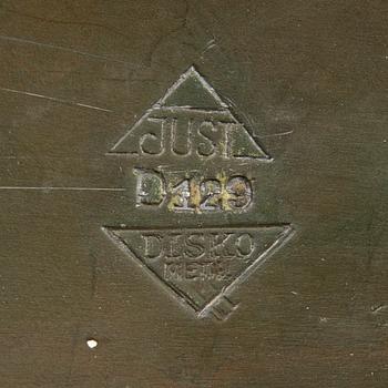 Just Andersen, vaser och bricka, 3 dlr, Danmark, 1900-talets första hälft.