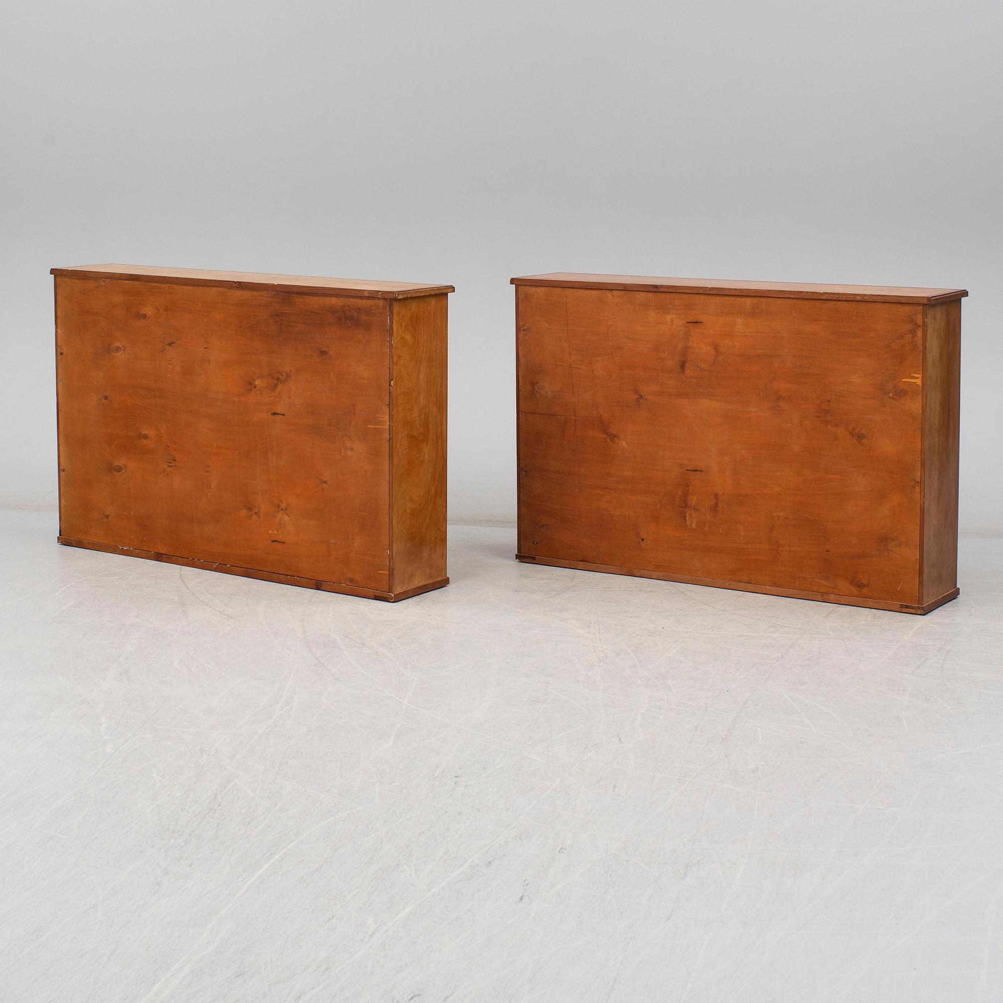 A pair of bookshelves, 1920s / 30s.