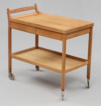 SERVERINGSVAGN, 1900-talets fjärde kvartal.