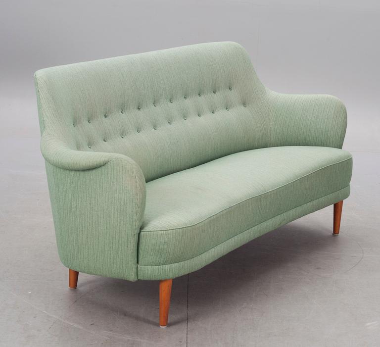 SOFFA MED FÅTÖLJ. "Samsas" design Carl Malmsten.