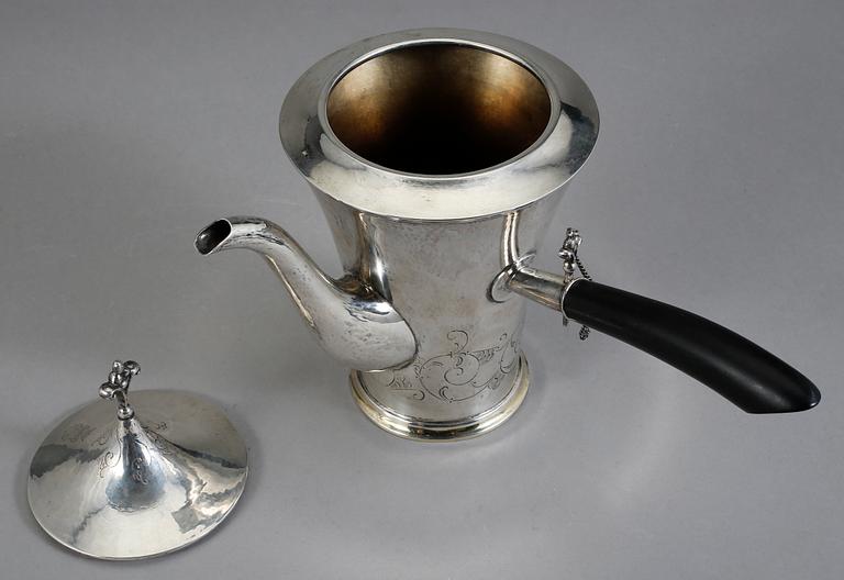 KAFFEKANNA, silver K Andersson Stockholm 1926. Total vikt 611 gr.