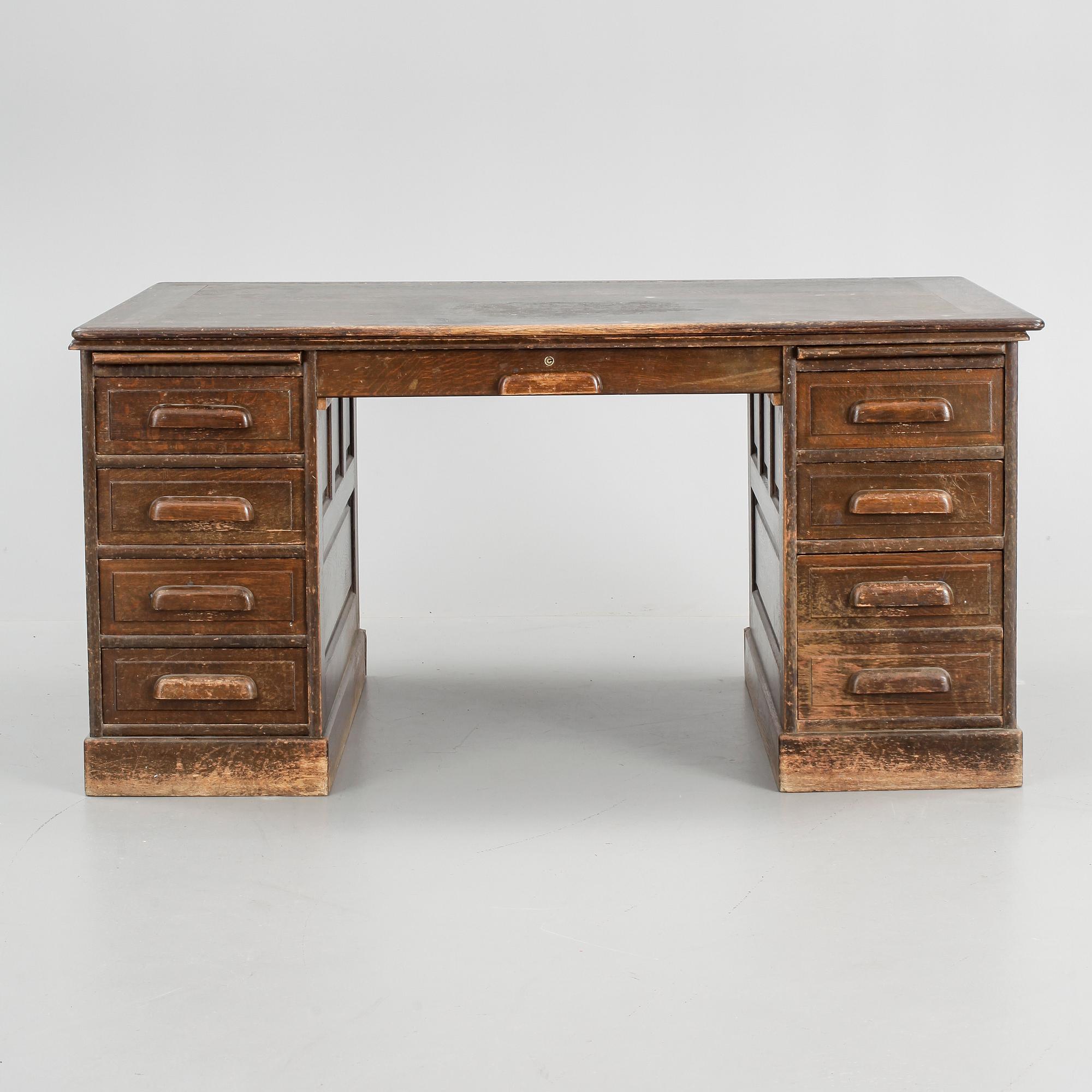 SKRIVBORD, 1930-tal.