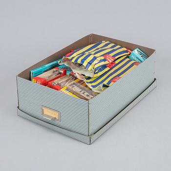 Märklin, a large collection of locomotives, wagons and accessories.