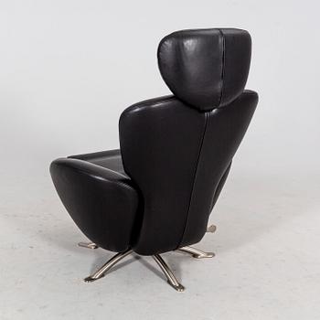 Toshiyuki Kita swivel armchair "Dodo K10" for Cassina 2000s.