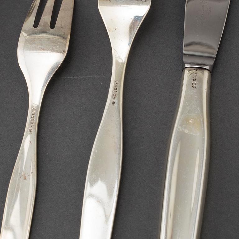 A Magnus Aase part silver cutlery, Norway, 1960s. Ca 749 gram excluding knives.