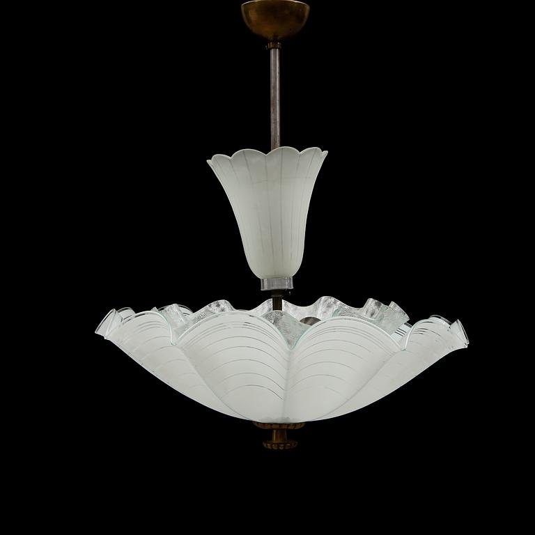 TAKLAMPA, 1900-talets mitt, höjd 63 cm.