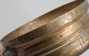 TRIPOD, mässing, daterad 1700.