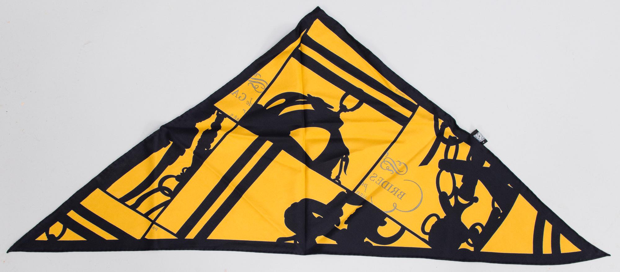 HERMÈS Maxi Twilly and Triangle Scarf.