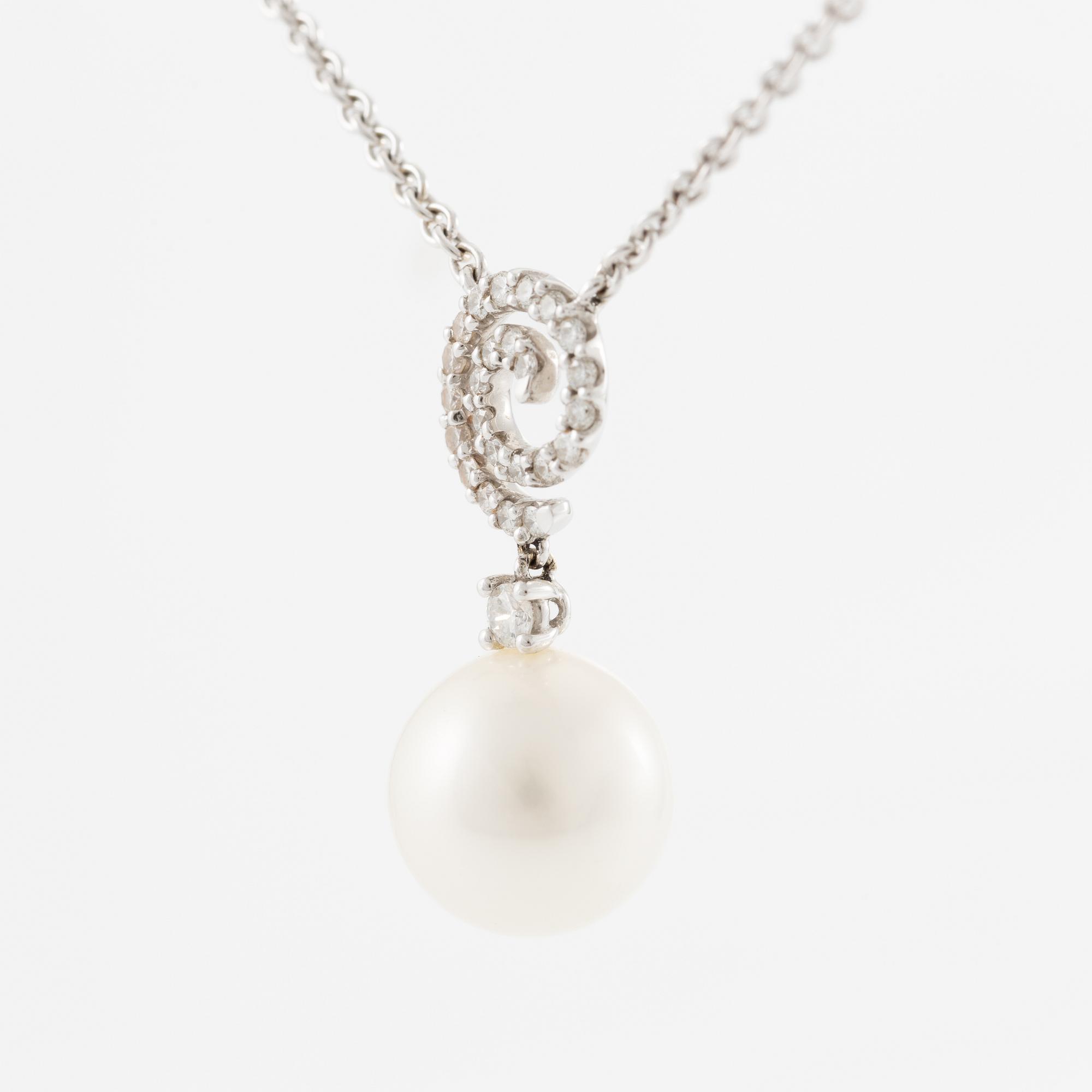 Necklace, 18K white gold with a pearl and brilliant-cut diamonds.