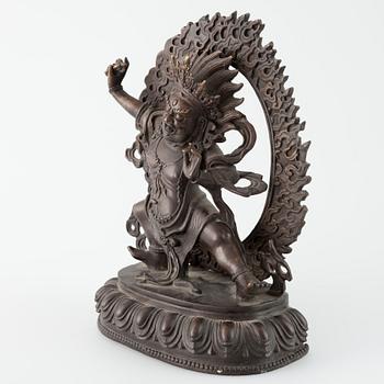 SKULPTUR, "Vajrapani", patinerad mässing, 1900-talets slut.