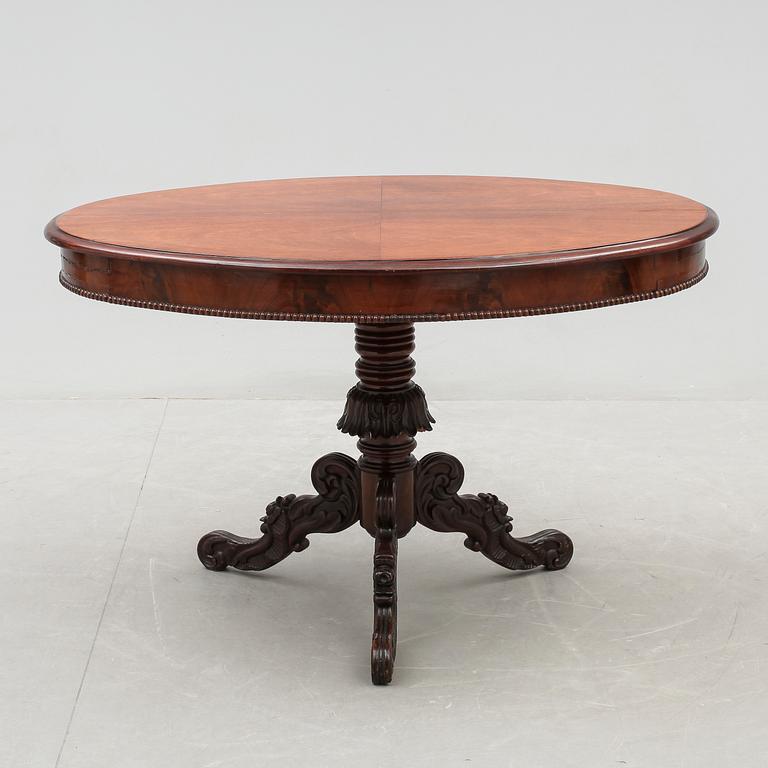 DIVANBORD, nyrokoko, sent 1800-tal.