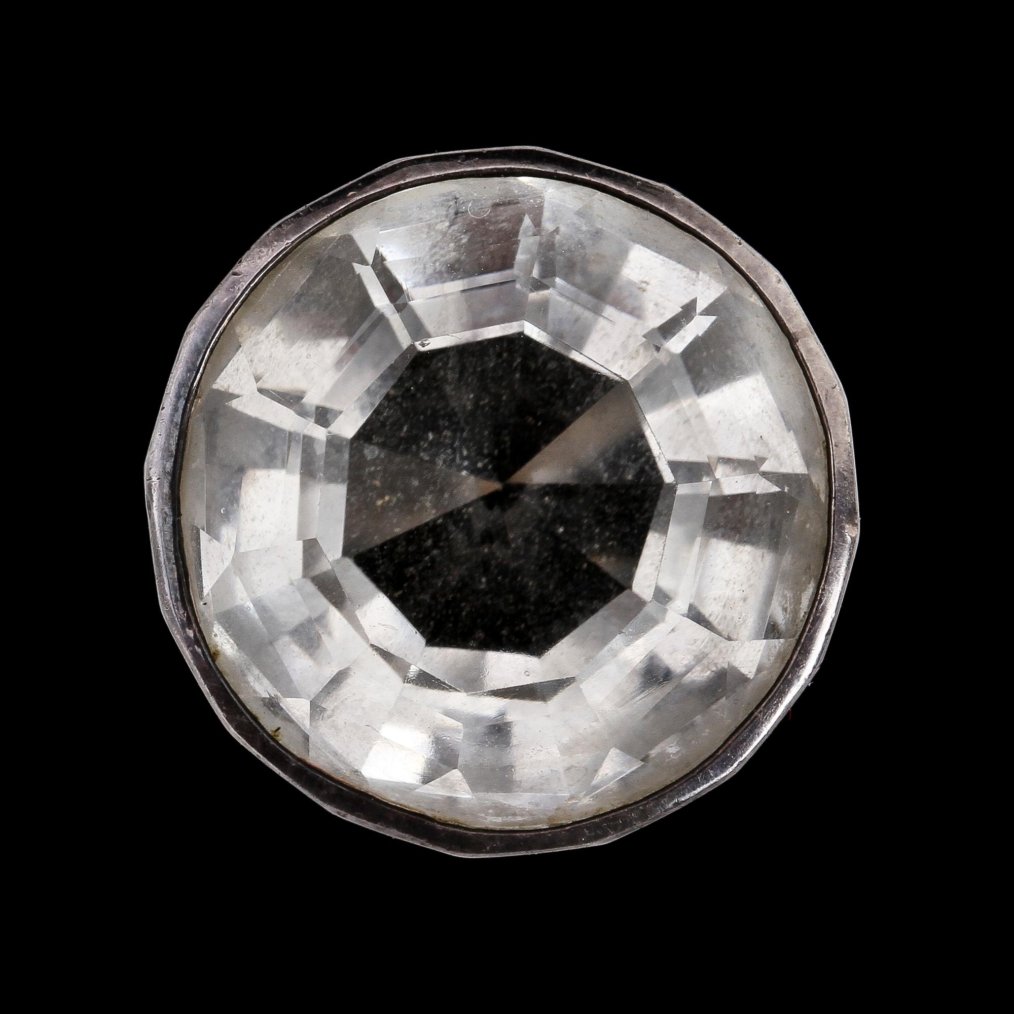 RING, silver med fasettslipad bergskristall, Jarl Sandin, Göteborg, 1966. Vikt 14 g.