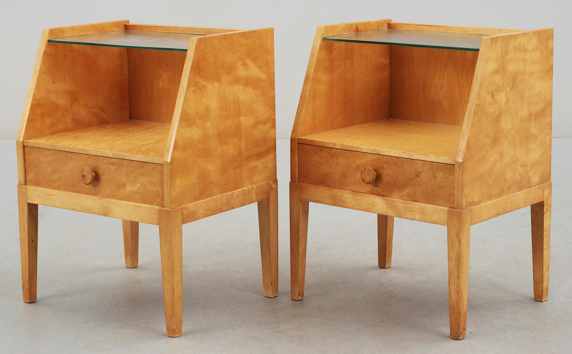 NATTDUKSBORD, ett par, 1940-tal.