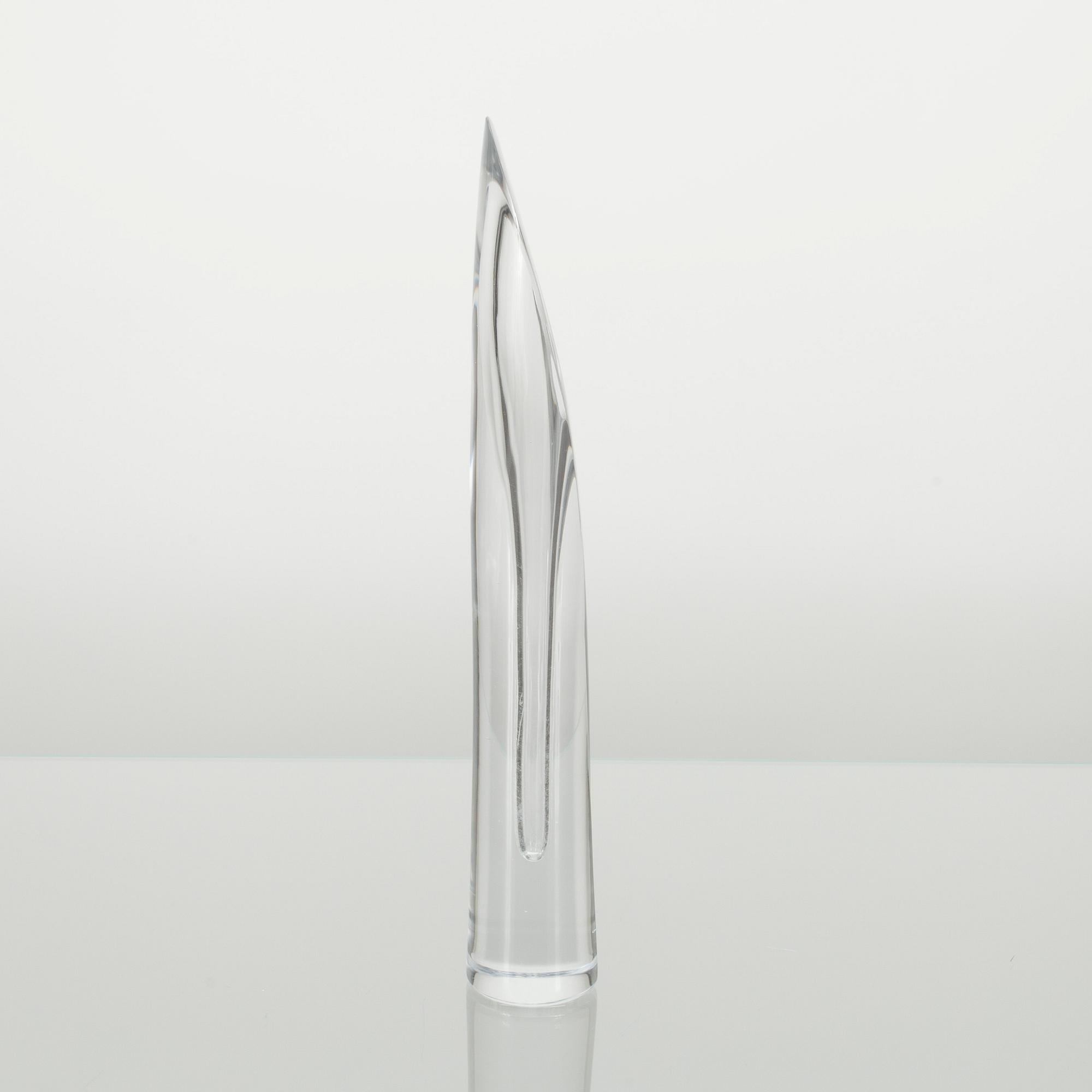 VAS, klart glas "Svärdslilja", Aimo Okkolin Riihimäen Lasi Oy, 1957-62.