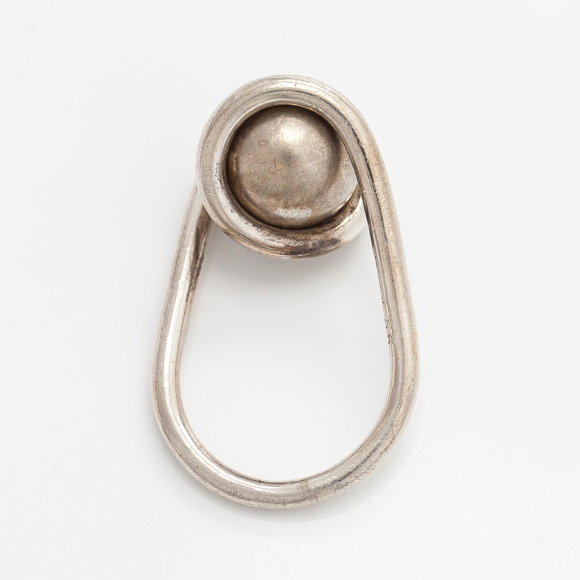 Bent Knudsen, sormus, sterlinghopeaa, Tanska.