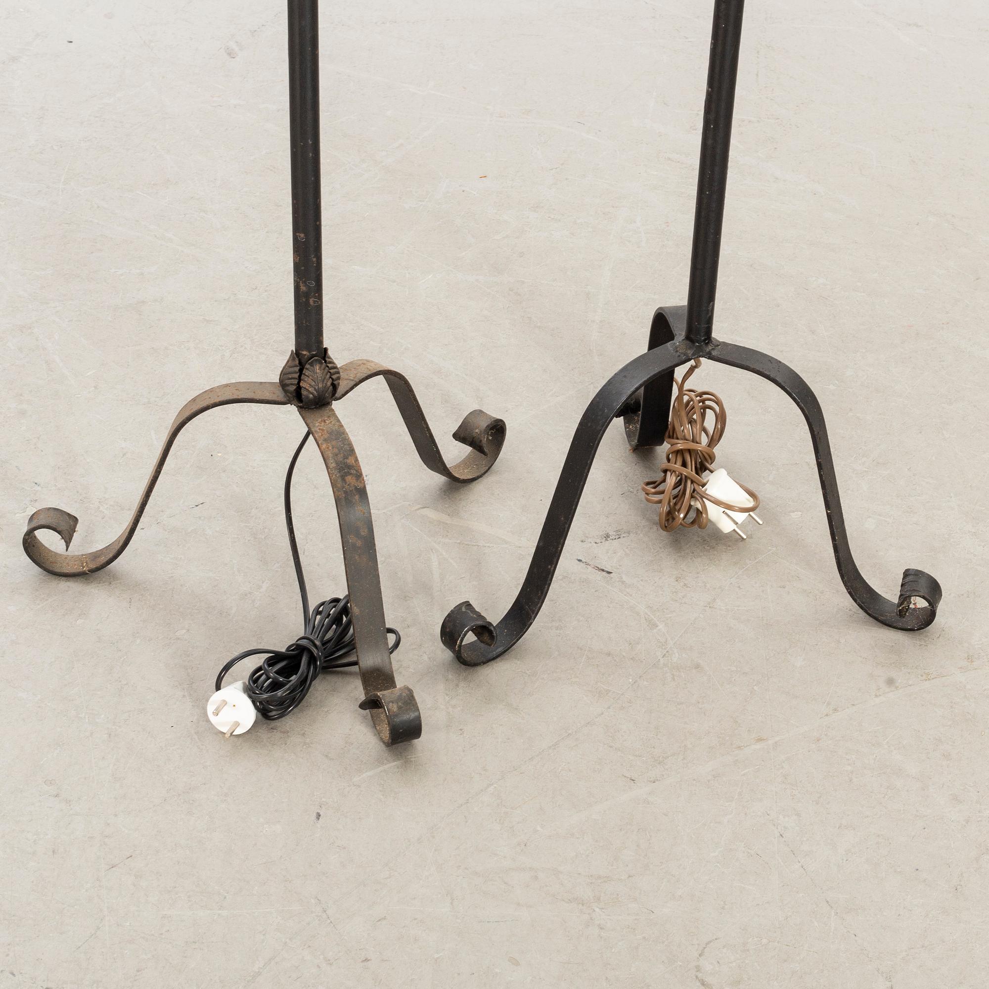 GOLVLAMPOR 2 st, 1940-tal.