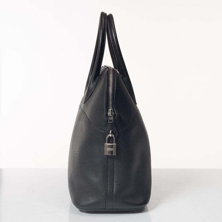 Hermès, A black togo leather bag, "Bolide 35", 2018.