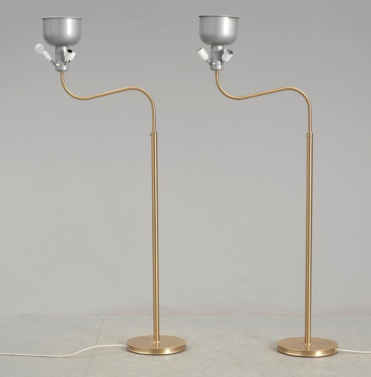 A pair of Josef Frank brass floor lamps, model 2368/2148, Svenskt Tenn.