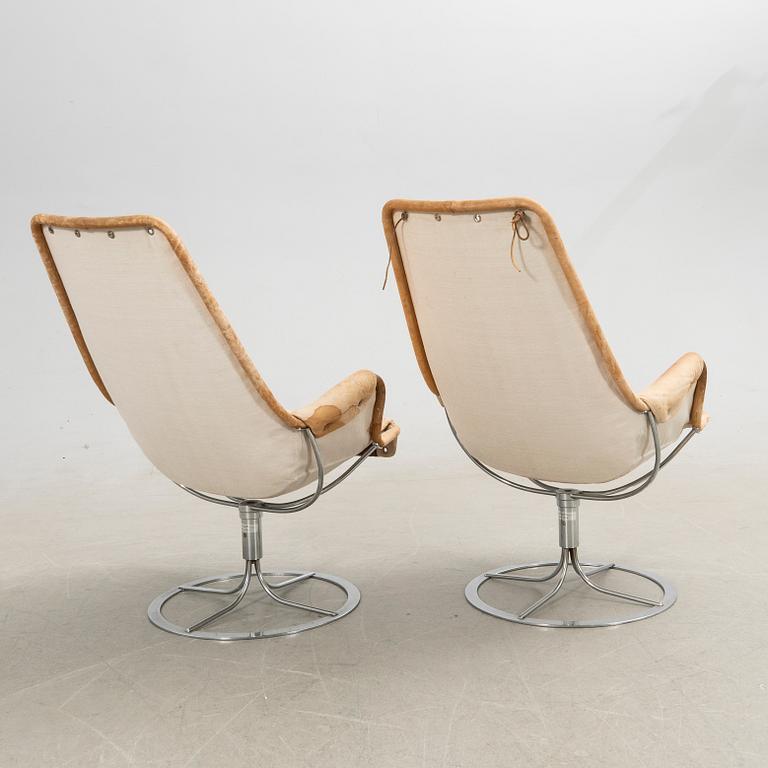 Bruno Mathsson, armchairs, a pair, "Jetson", second half of the 20th century.