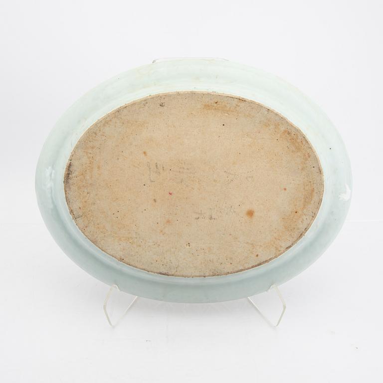 Fat samt tallrikar 4 st Kina Kanton 1800-talets senare del porslin.