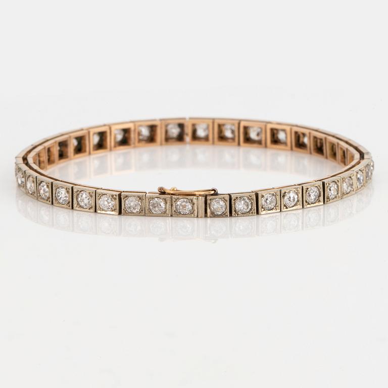 Armband 14K guld med gammalslipade diamanter.