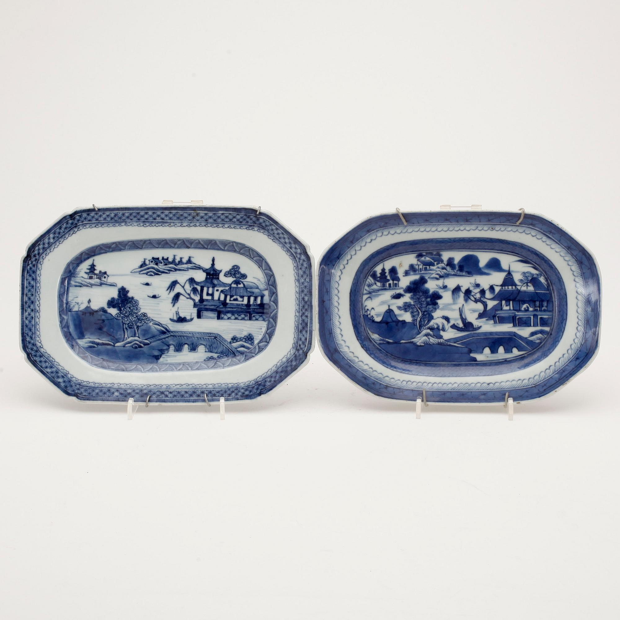 STEKFAT, 2 st, porslin, Kina 1800-talets första hälft.