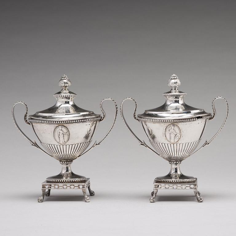 Johan Ekholm, sockerskålar, ett par, silver, Stockholm 1792. Gustavianska.