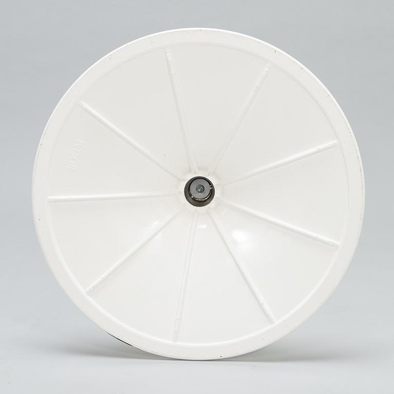 EERO SAARINEN, a 'Tulip' dining table for Knoll International.