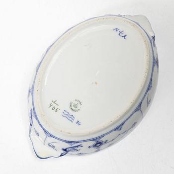 Royal Copenhagen, terriner 2 st, "Musselmalet", riflet, Danmark, 1890-1922.