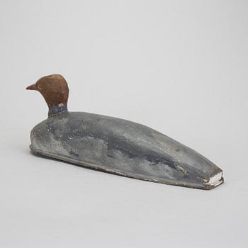 VETTE, skuret trä, 1900-talets första hälft.