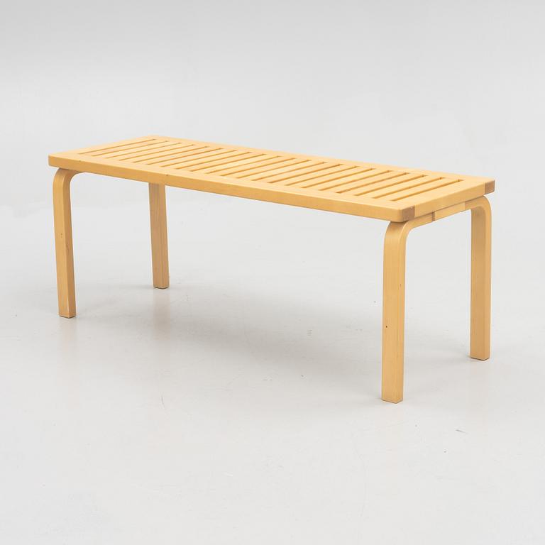 Alvar Aalto, bänk, 153A, Artek, 2005.