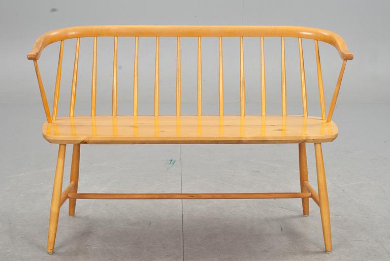 PINNSOFFA, Nesto, Nässjö Stolfabrik, 1900-talets andra hälft.