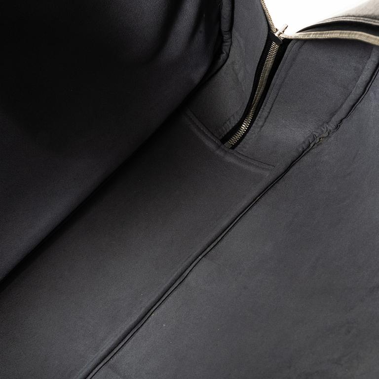 Louis Vuitton, Weekend bag, "Helanga", 2001.