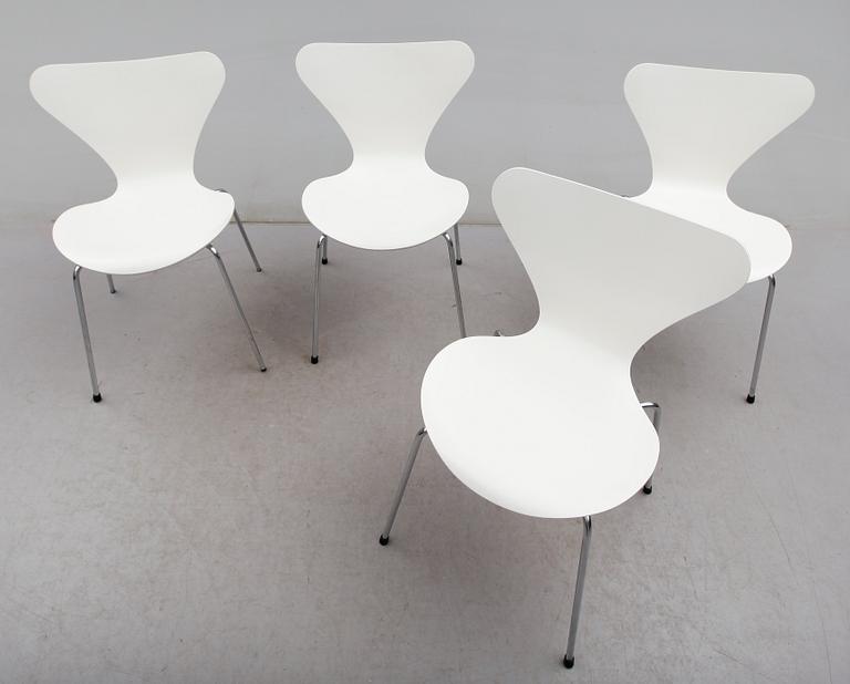 STOLAR, 4 st, "Sjuan", Arne Jacobsen, Fritz Hansen, Danmark 1976.