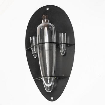 Matz Borgström, & Jhoan Camitz, vodkahylla med karaff och två glas, utförd 1991 i mindre än 10 ex.