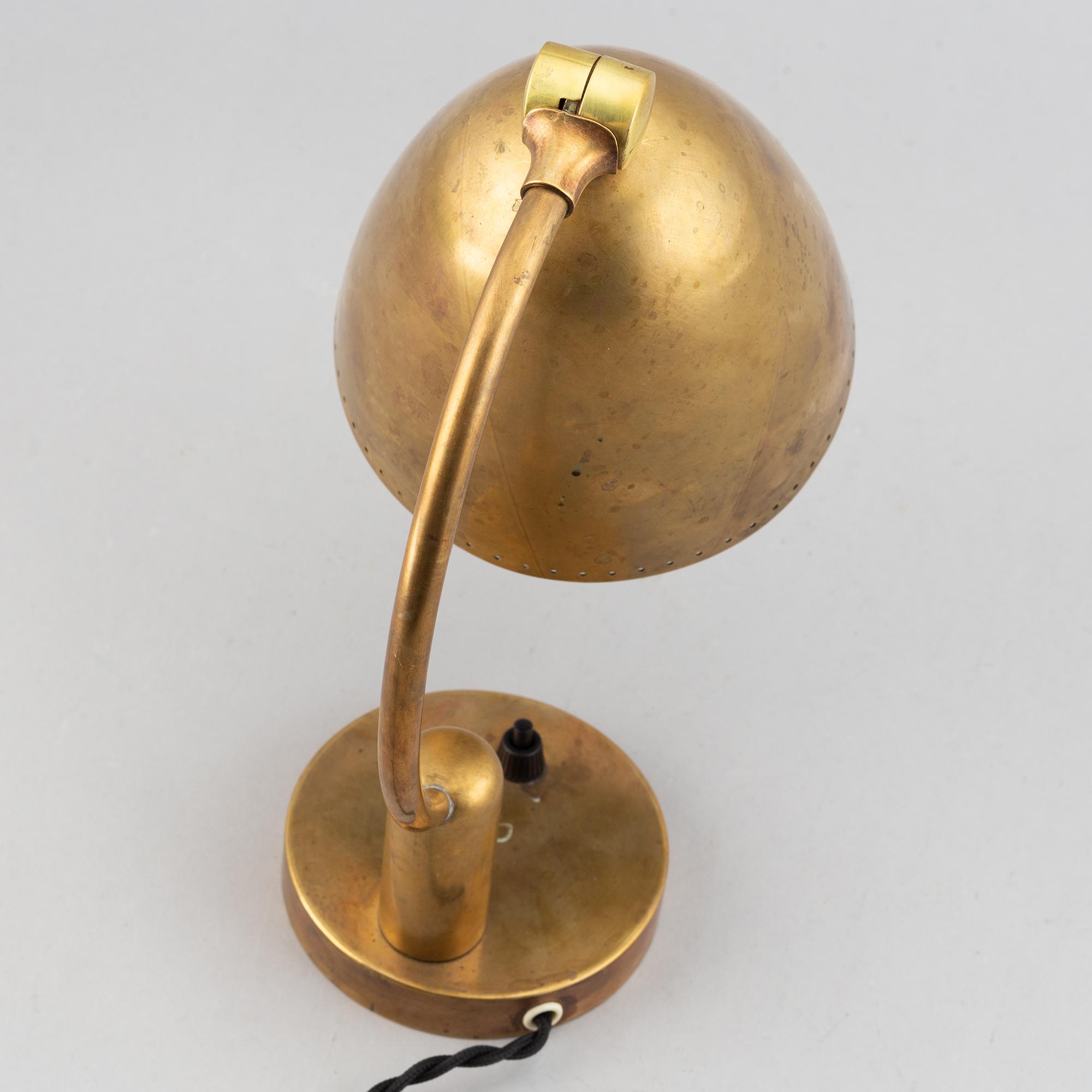A mid 20th Century brass table light.