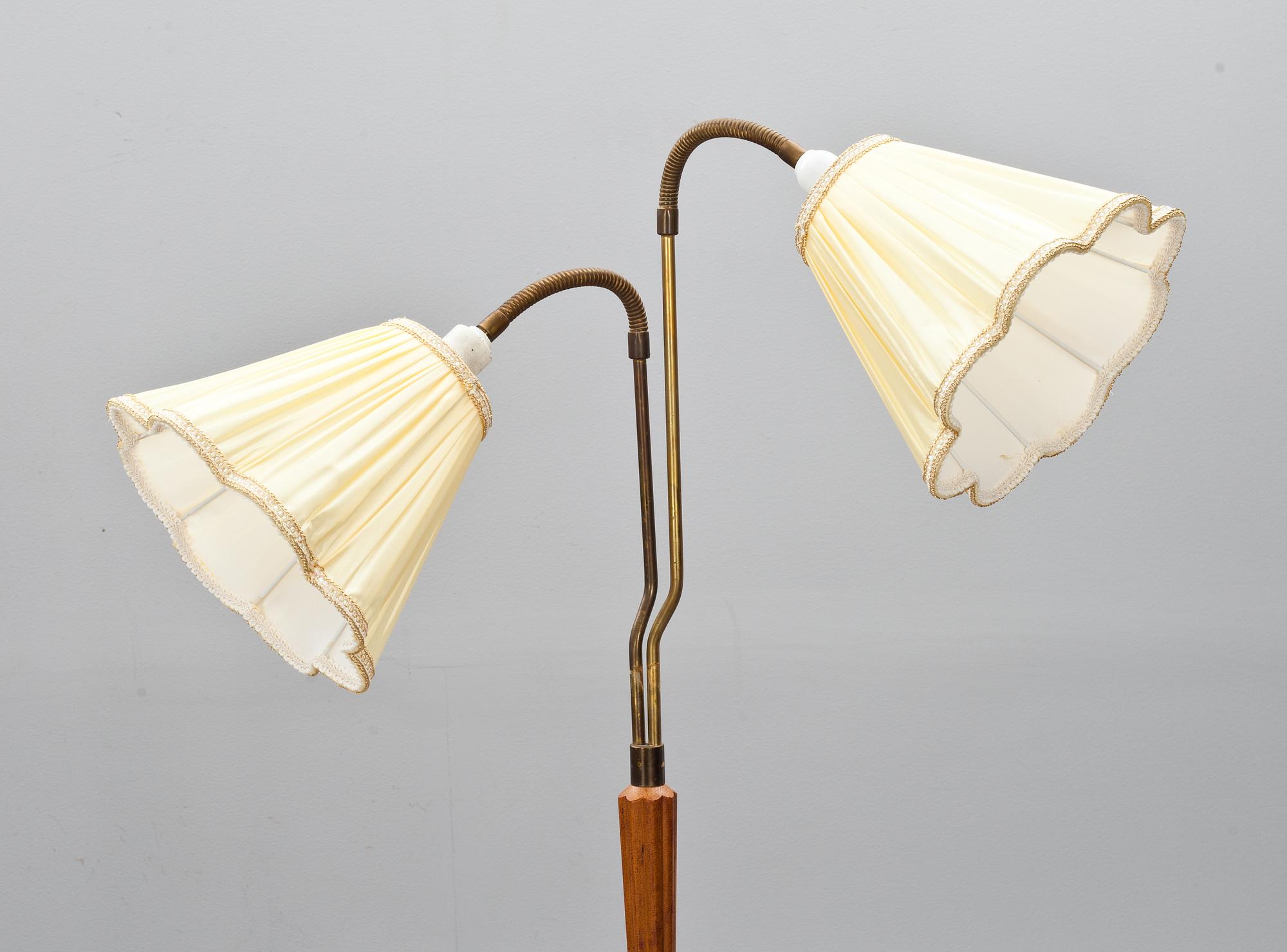 GOLVLAMPA, 1930/40-tal.