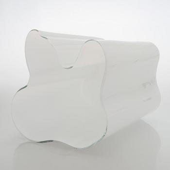Alvar Aalto, a 3031 glass vase, signed Alvar Aalto - 3031.