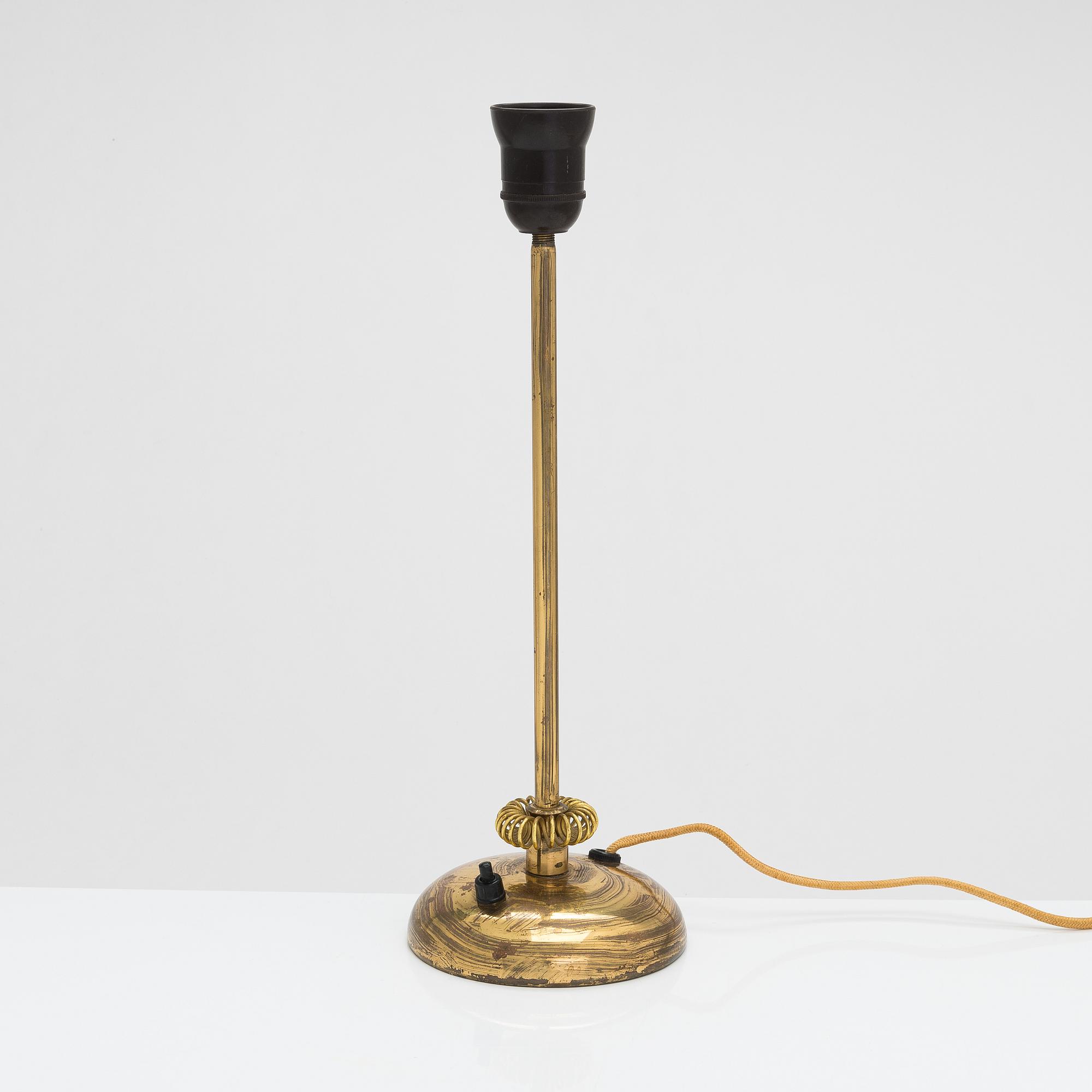 A mid 20th century table lamp, manufacturer Sähkö Oy.